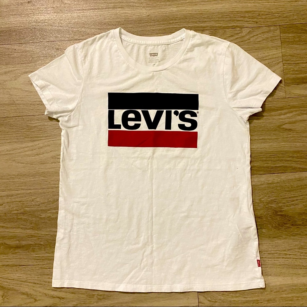 Levi’s white T shirt  #levis